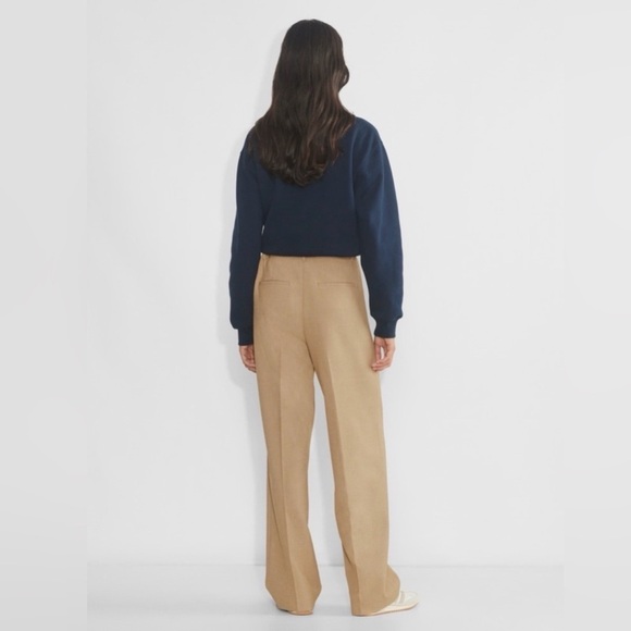 Aritzia The Effortless Pant™ - (Re)ssential - Picture 2 of 11